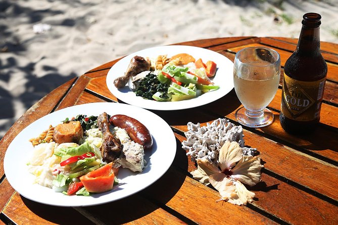 Capt Cook Cruises Super Saver Combo: Day Sail + Dinner Cruise - Small details that improve the day