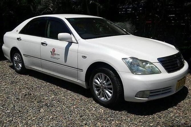 CFC APPROVED Private Departure Transfer - Denarau Hotels to Nadi Airport - A closer look at the price