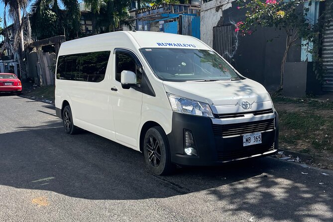 CFC APPROVED Private Roundtrip Transfer -Nadi Airport to All Maui Bay Properties - The optional supermarket stop