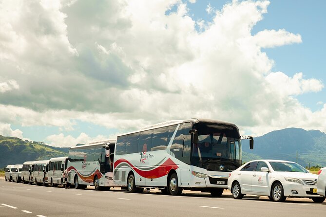 CFC APPROVED Private Roundtrip Transfer -Nadi Airport to All Maui Bay Properties - Why the roundtrip option can be good value