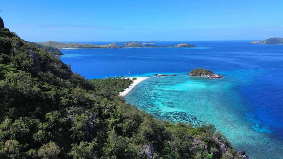 Fiji: Authentic Fijian Day Cruise by Boat - Mana sand island: a bright start with excellent snorkeling