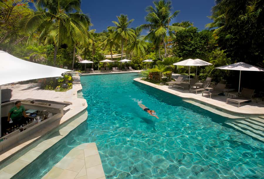Fiji: Castaway Island Resort Day Cruise with Lunch - Snorkeling, pools, and paid activities