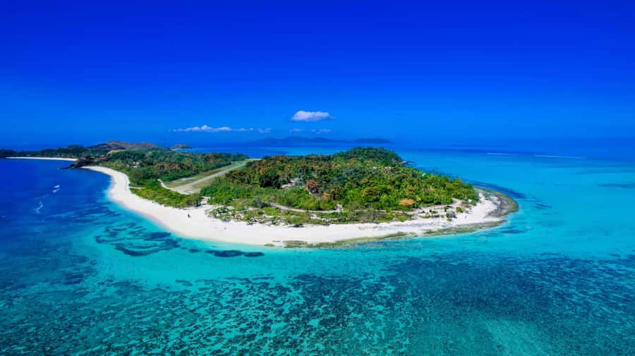 Fiji: Mana Island Resort Day Trip with Lunch - Key points to know before booking