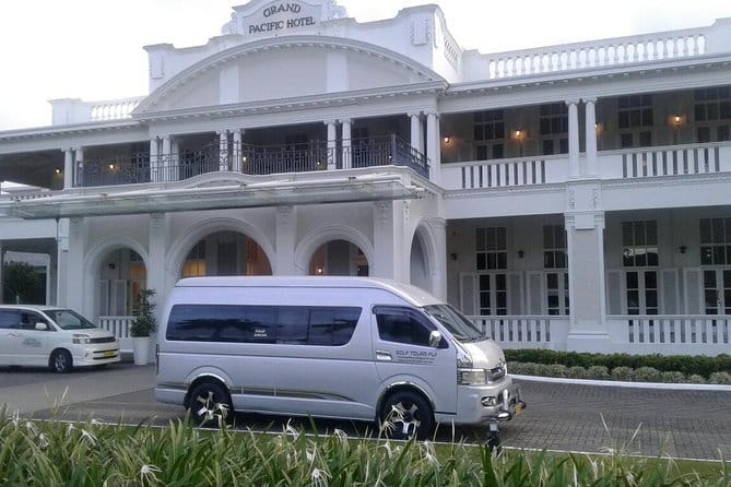 Fiji Marriott Resort Momi Bay To Nadi Airport or Denarau (Departure Transfer) - Drivers who add local detail to a routine journey
