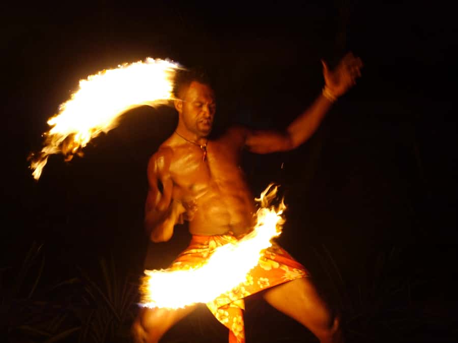 Fiji: Sunset River Cruise & Island Fire Dance Experience - A Bula welcome and the first taste of ceremony
