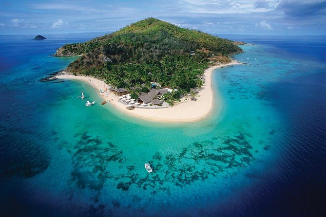 Full Day Castaway Island with Lunch - Beach time, snorkeling, and the two pools