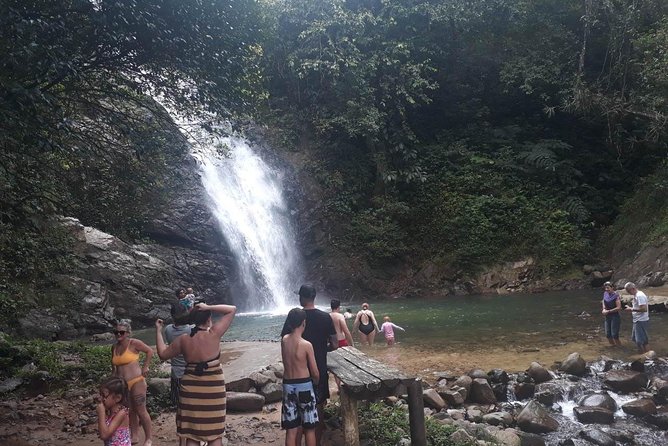 iconic waterfall tour - A practical look at this Coral Coast outing
