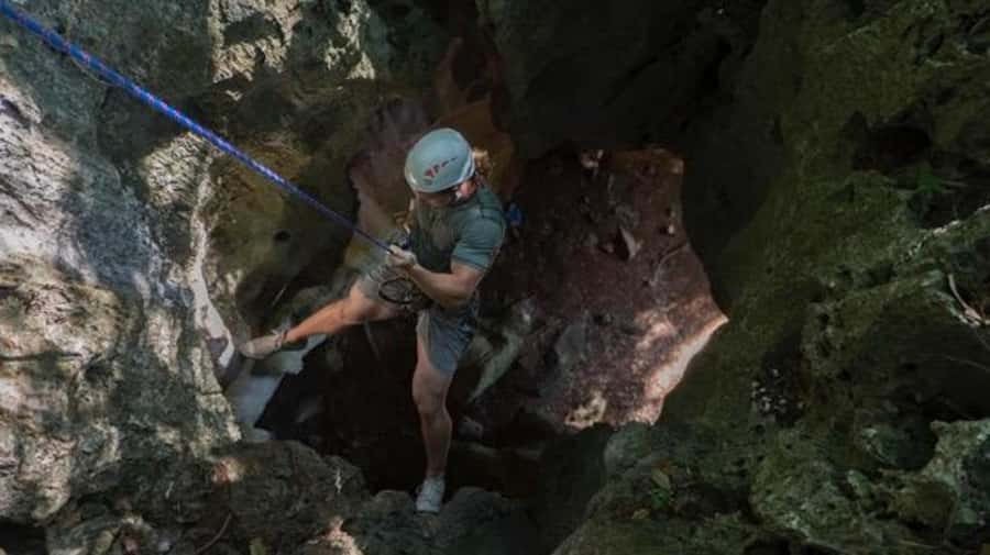Nadi: Abseiling, Zipline, and Cave Tour with Meal - Sixteen zip lines across 27 platforms