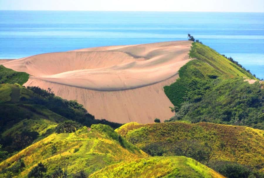 Private Tour: Pacific's Largest Dunes & Famous Waterfall - Why the waterfall and dunes work well together