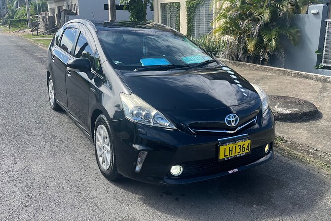 Private Transfer:Nadi Airport to Fiji Marriott Momi Bay - The 40-minute ride to Fiji Marriott Momi Bay