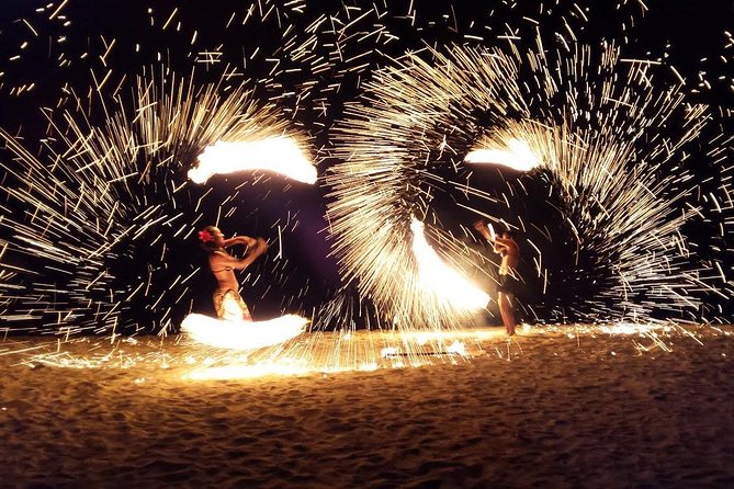Robinson Crusoe Sunset Cruise Including Dinner, Cultural Show & Transfers - A full evening on Robinson Crusoe Island