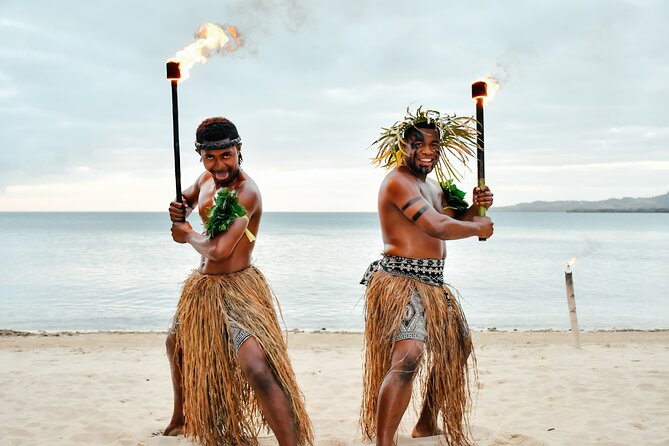 Sunset Cruise with Dinner and Fire Show - What you eat from the lovo oven