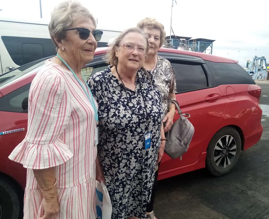Suva Cruise Ship Tour - Finding your driver inside Suva Kings Wharf