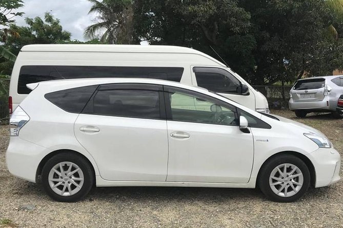 Taxi From Nadi & Wailoaloa Hotels to Nadi Int Airport - Free WiFi for the final ride